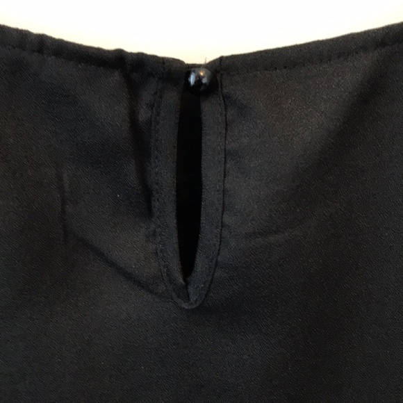 Black top with sheer sleeves, pearl details, size small - Picture 3 of 8